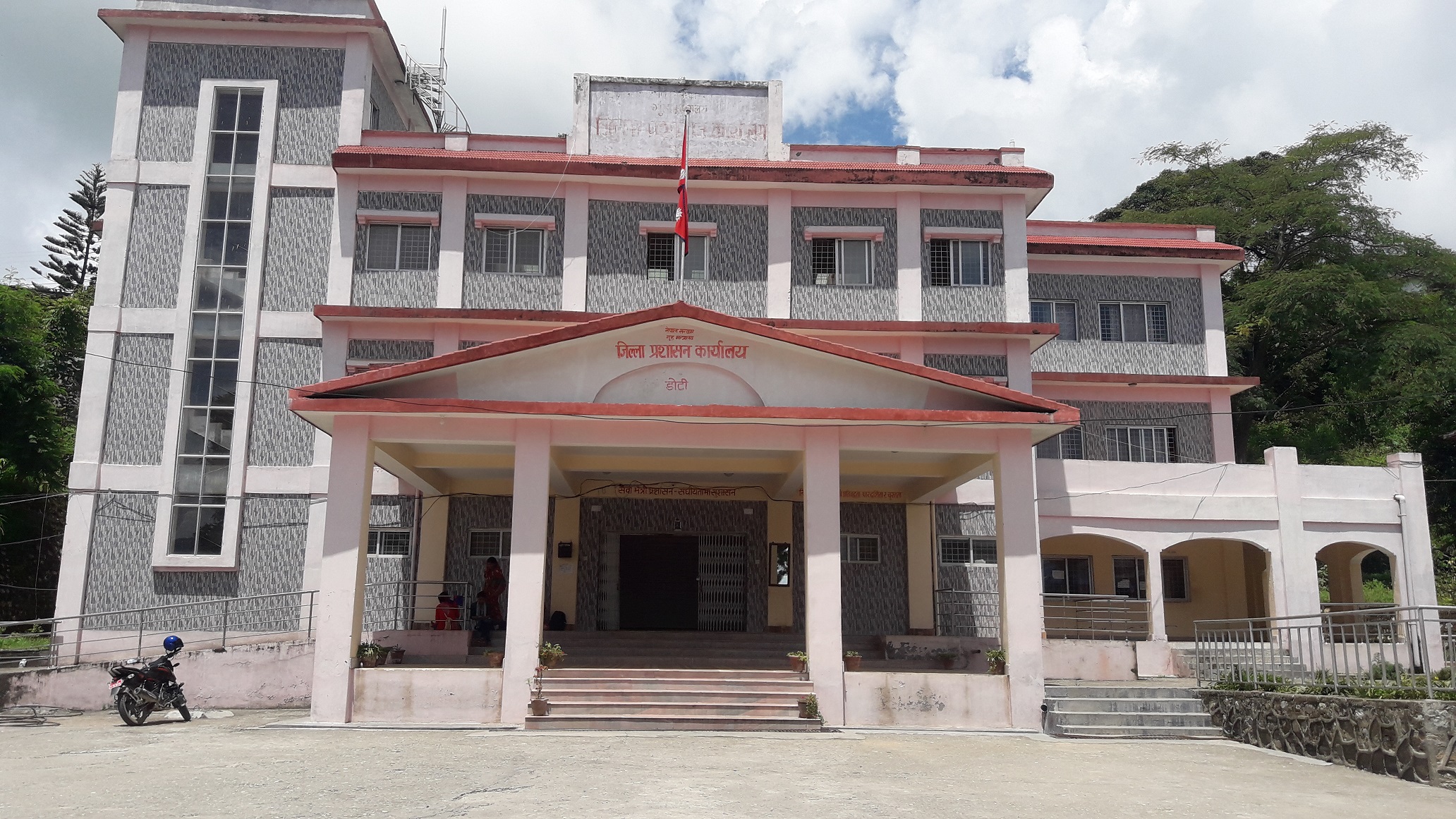 डोटी प्रशासनद्वारा निषेधाज्ञा : अत्यावश्यक काम वाहेक बाहिर ननिस्किन अनुरोध