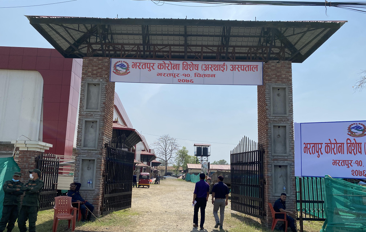 कोरोना संक्रमित युवतीसँगै विमानमा आएका ५ जनाको रिपोर्ट नेगेटिभ