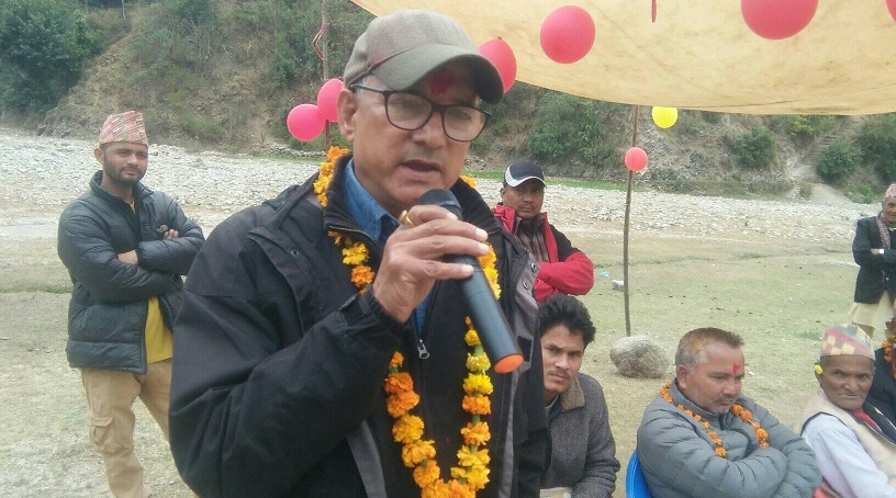 कम्युनिष्ट सरकारका कारण मुलुक संकटमा : पूर्वमन्त्री बलायर
