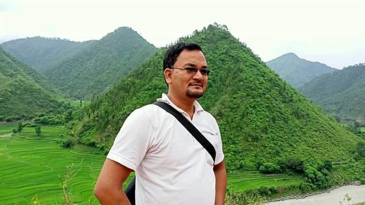 पत्रकार महासंघ डोटीका अध्यक्ष बलायरद्वारा ‘तेजु स्मृति अक्षय कोष’ स्थापनाका लागि आर्थिक सहयोग