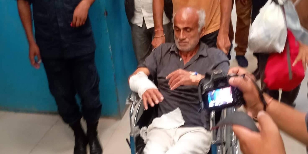 सत्याग्रहको १०औँ दिनपछि डा.केसी आफ्नै खर्चमा काठमाडौं फर्किए