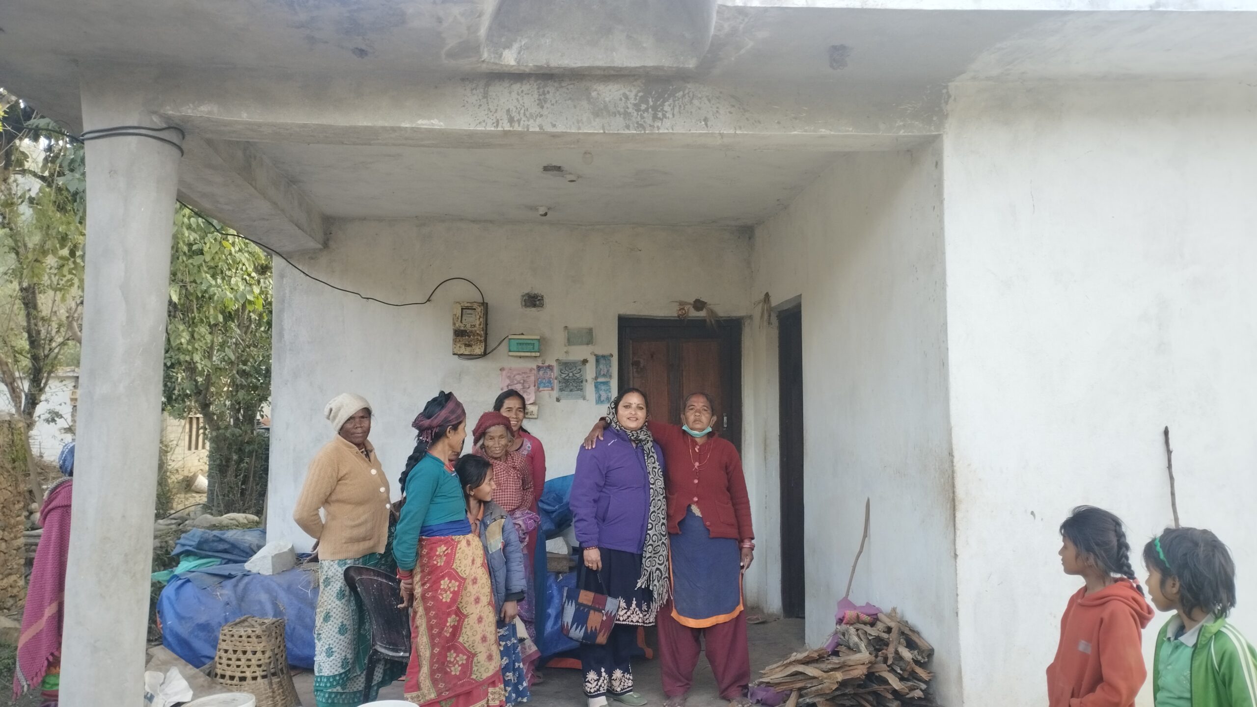 शिखर सरकारको उद्धार पछि एक सातामा घर पुगिन् दुर्गा