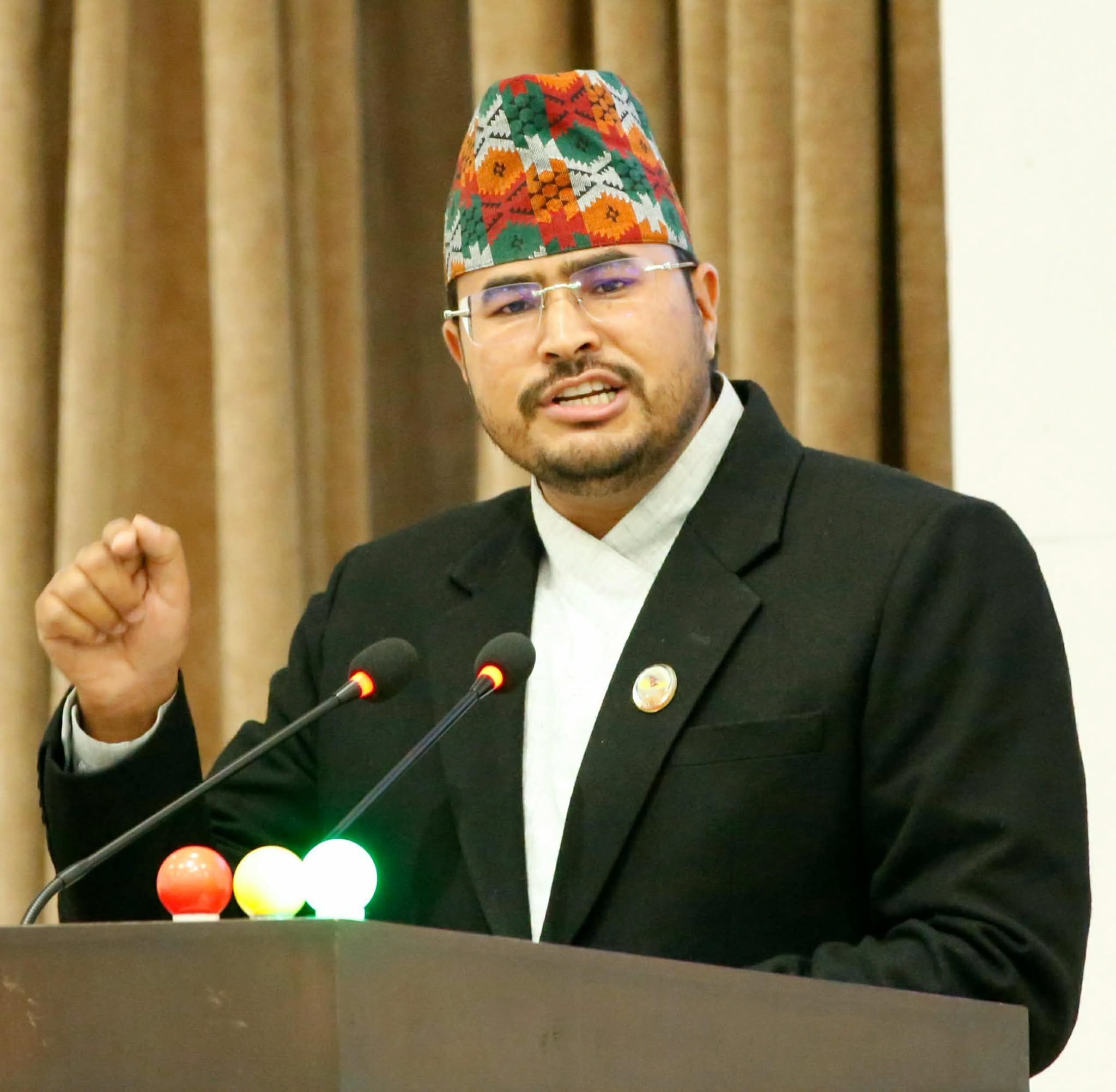 ट्राफिक जरिवानासँगै राज्य पनि जवाफदेही हुनुपर्ने सांसद ज्ञानेन्द्र शाहीको माग
